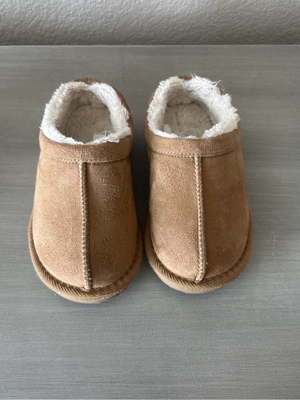 Cat & Jack Jude Faux Shearling Toddler Clogs- Chestnut Brown
